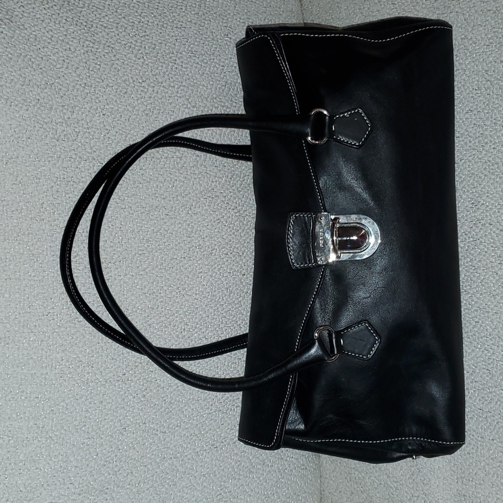 Prada Semitracolla Vitello Daino Nylon & Leather Shoulder Bag Purse